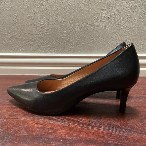 ANTONIO MELANI BLACK HEELS - Picture 5 of 7